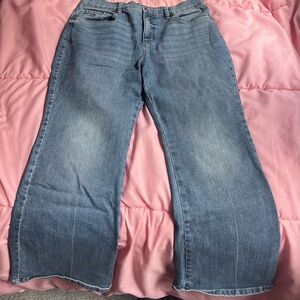 Gloria Vanderbilt Light Wash Amanda Bootcut Jeans